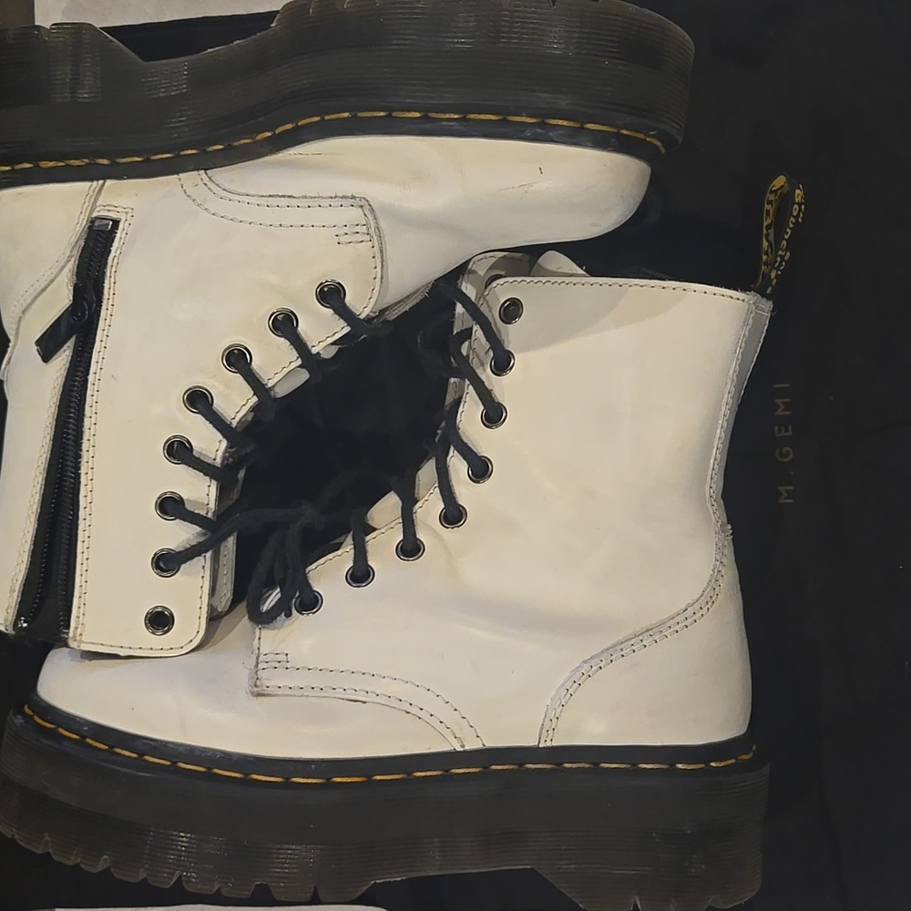 Dr. Martens White JADON Zplatform Boot Sz US 7L - Picture 12 of 13